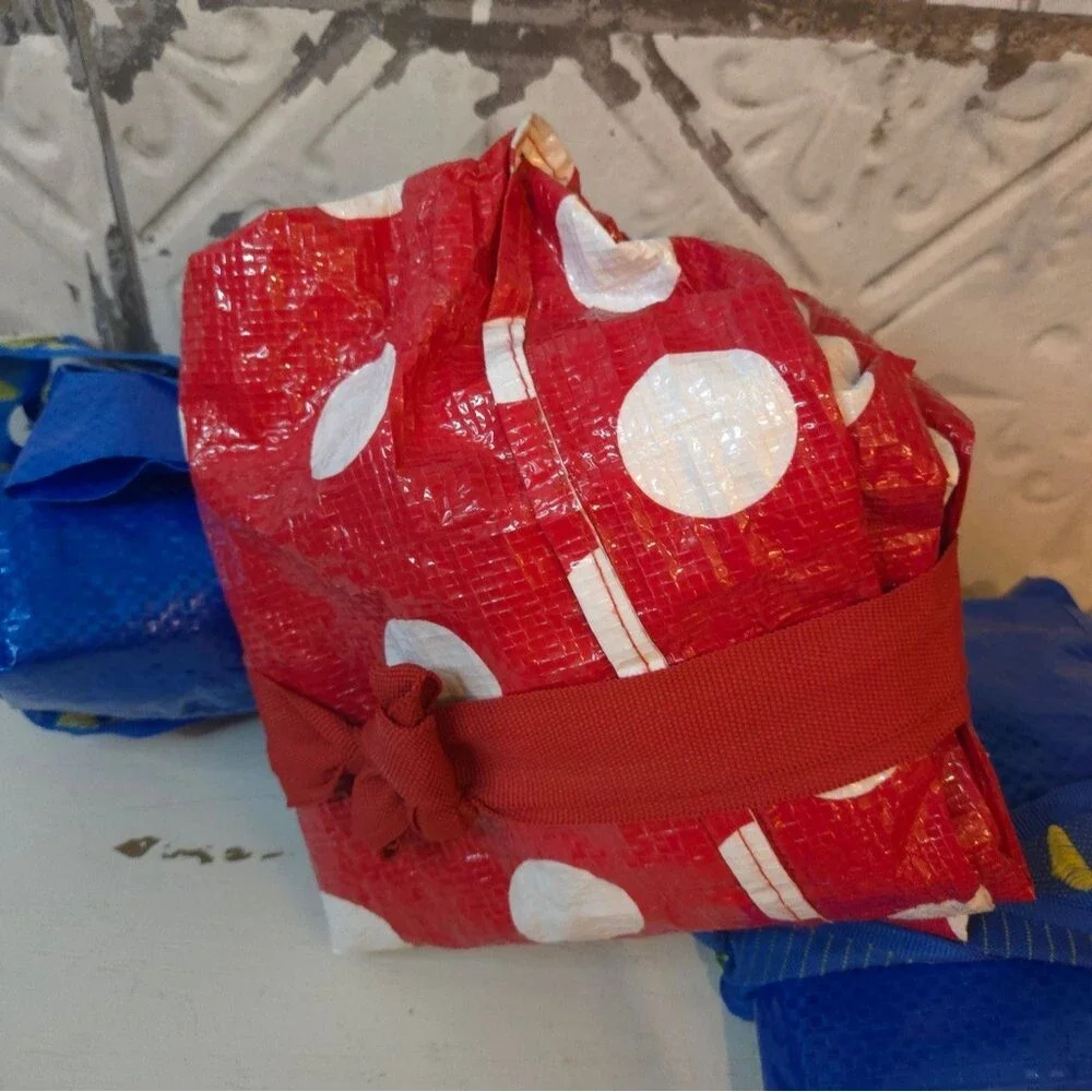 IKEA FRAKTA Used Bags 3 each 1 Red/White and Blue Reusable Tote Bags